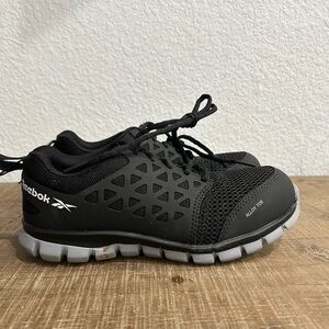 NEW Reebok sublite cushion steele toe alloy shoe, blackk/gray, size women’s 9